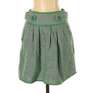 Tullette MIni Green and White Skirt Belting Detail